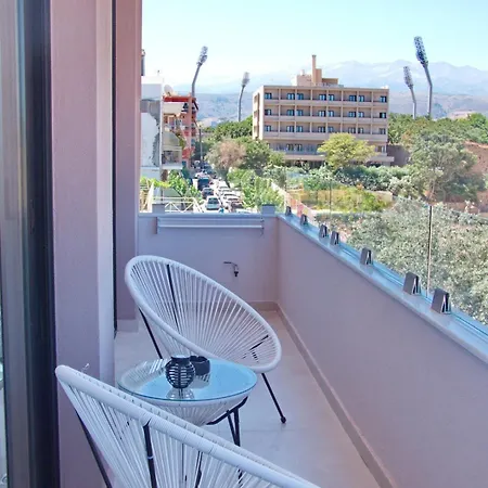 Bay View In Town * Chania (Crete)